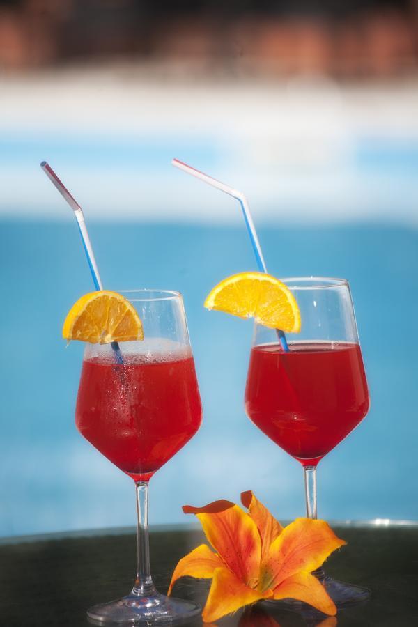 Hotel Gambrinus Rimini Exterior photo